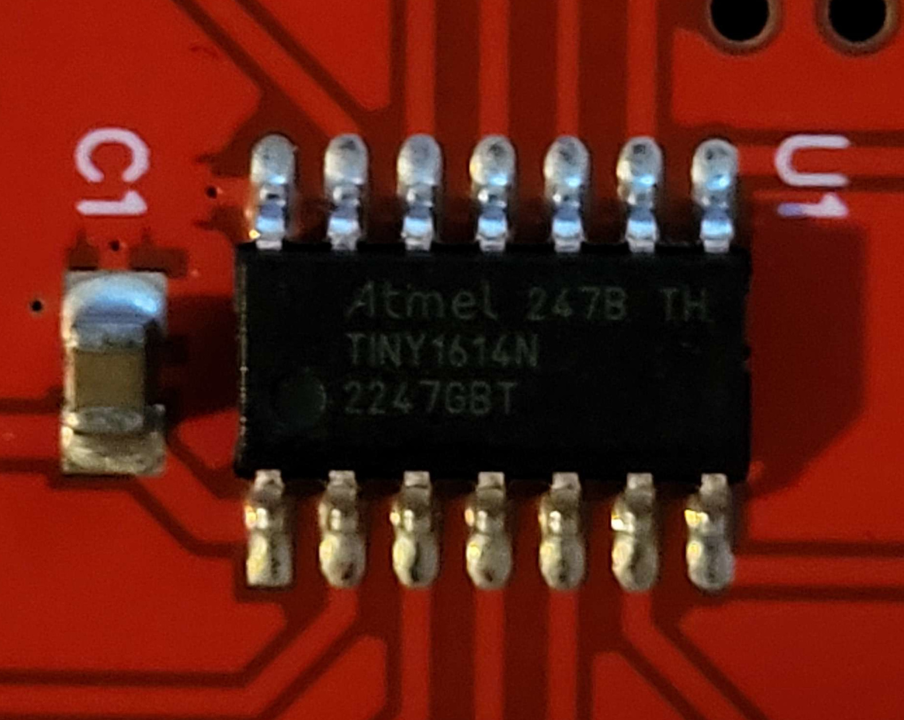 Picture of the ATTiny1614 Microchip